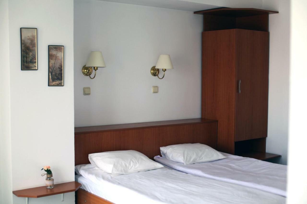 Jacob'S Hotel Constanta Bagian luar foto