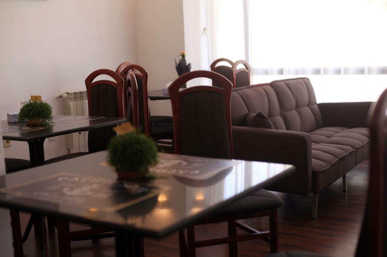 Jacob'S Hotel Constanta Bagian luar foto